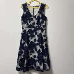 グレースコンチネンタル 花柄ドレス ネイビー 花柄刺繍 レース