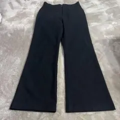 earth music&ecology ブラック フレアパンツ