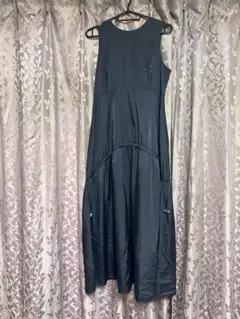 EVRIS黒ノースリーブロングワンピース オシャレ