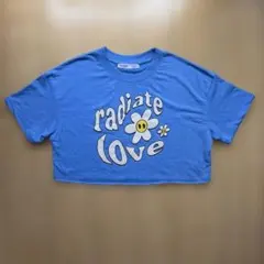 Bershka radiatelove 半袖 クロップド丈 Tシャツ　Ｍサイズのサムネイル