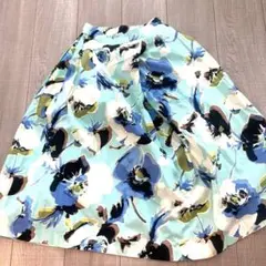 アナナ花柄 フレアスカート Fサイズのサムネイル