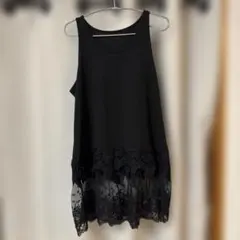 レース付き黒ノースリーブチュニック　重ね着用