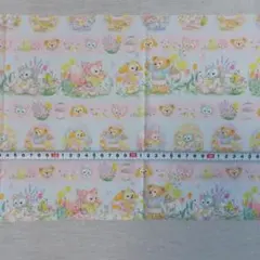 ダッフィーとフレンズ　生地　綿ポリ　はぎれ