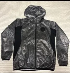 umbro グレー デジタル迷彩 ウィンドブレーカー