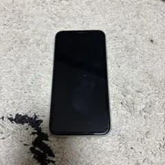 iPhone XRホワイト 背面ひび割れあり