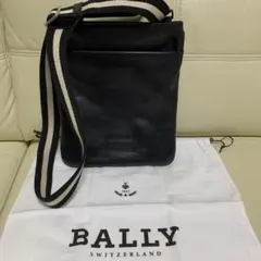 Item thumbnail for item 34a164ca-d2cd-4f85-93a3-d183b8494b7a