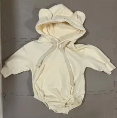 くまさんフード付きロンパース(クリーム色)
