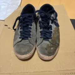 Nike スエード グレー スニーカー