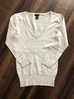 美品❤︎　Vネック コットンニット　H&M