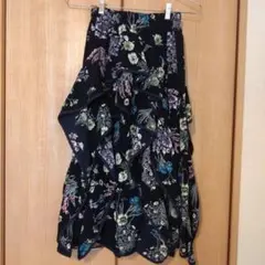 cawaii 花びらのようなフリルスカート