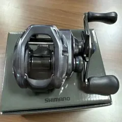 シマノ 20 SLX DC 70 XG 8.2 人気機種！ - メルカリ