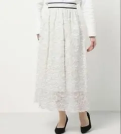 LOULOU WILLOUGHBY アルアバイル レース ロングスカートのサムネイル