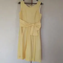 発表会やパーティーに!! リボン付きノースリーブイエローワンピース
