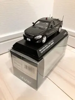 1/43 レイズ 警察本部警備部要人警護車両 ベンツ