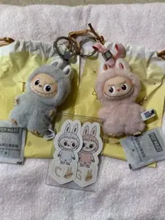 POP MART THE MONSTERS ぬいぐるみ ラブブ　イニシャル CG