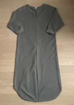 UNIQLO ロングニットワンピース S オリーブグリーン