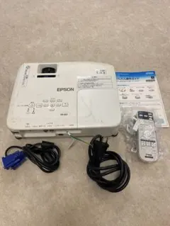 EPSON プロジェクター EB-900 ◇ランプ時間2238H - メルカリ