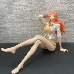 ワンピース　ナミ　フィギュア