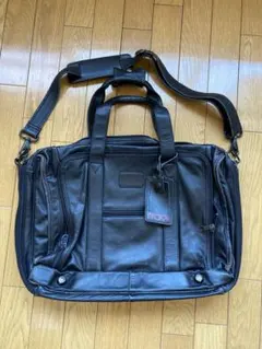 希少✨トゥミ 2WAY ボストンバッグ レザー 大容量 斜め掛け ブラック