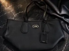 COACH ブラックレザートートバッグ　A4サイズ