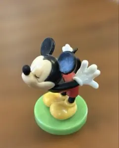 チョコエッグ ディズニーキャラクターPart9 ミッキーマウス（キスポーズ）のサムネイル