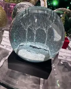 スノードーム 雪景色 デザイン