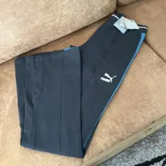 最終値下！PUMA ウィメンズ PLAY.LOUD. T7 フレアード フレア