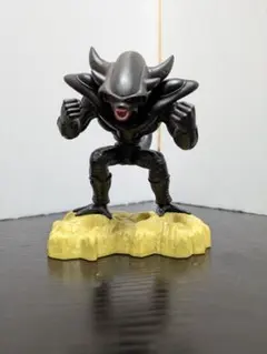 【送料込み】一番くじ ドラゴンボール改 対決編 G賞 フリーザ 第三形態 黒色のサムネイル