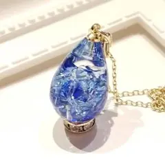 1831.スワロ入り♡ しずく型レジンネックレス♡ - メルカリ