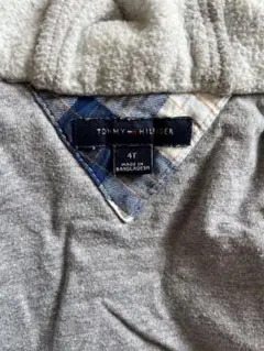 TOMMY HILFIGER フード付きシャツ 4T