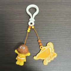 カレーパンマンのサムネイル