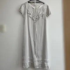 フォーマルスーツ3点セット　11号 ホワイト ワンピースは薄いグレー色