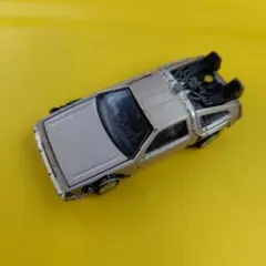 トミカプレミアム　デロリアン