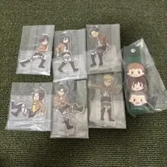 進撃の巨人　一番くじ　H賞　アクリルスタンド　6種　ぽこっとちゃーむ付き