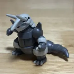 ポケモン　ボスゴドラフィギュア