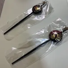 赤黒金花模様かんざし2本セット