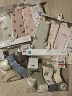 「いちご様専用」西松屋　ベビースタイ＋ベビーソックスセット