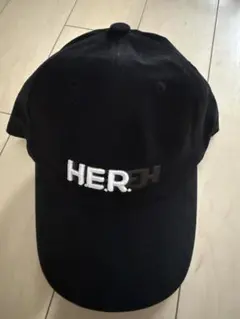 IU HEREH キャップ ブラック