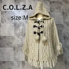 【C.O.L.Z.A】フード付きケーブルニットケープ　ポンチョ　M