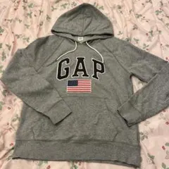 GAP国旗パーカー
