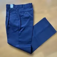 Item thumbnail for item 104d27b7-4c37-4730-bac8-abe6d44aec6b