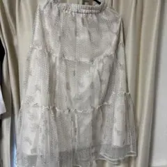 earthmusic&ecology フラワー刺繍チュールスカート　アイボリー
