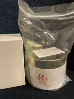 Item thumbnail for item bbb1f6bb-7c16-45a4-a03d-81d122ed1db7