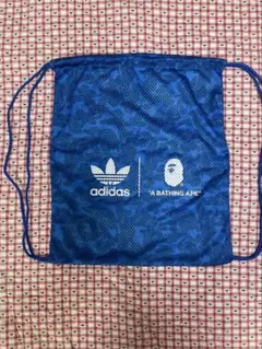 adidas ❌ BAPE ナップサック 新品‼️ エイプ　30周年記念限定品‼️のサムネイル