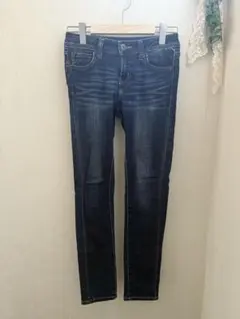 Item thumbnail for item b5b1de16-37e2-4873-af96-54c7e7f71de8