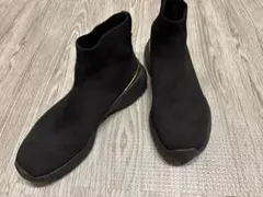 ZARA :ソックススニーカー ブラック ゴールドのサムネイル
