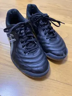 asics CALCETTO フットサルシューズ 23.5cmのサムネイル