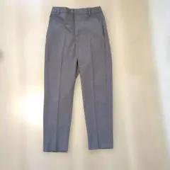 GUグレー ストレートレッグ スラックス
