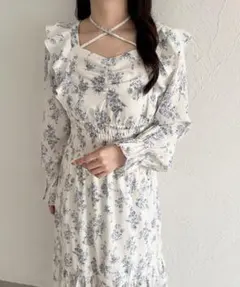 アプレジュール 花柄ワンピース