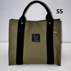 Item thumbnail for item 617aea59-3082-43ae-86b9-17863d89e081